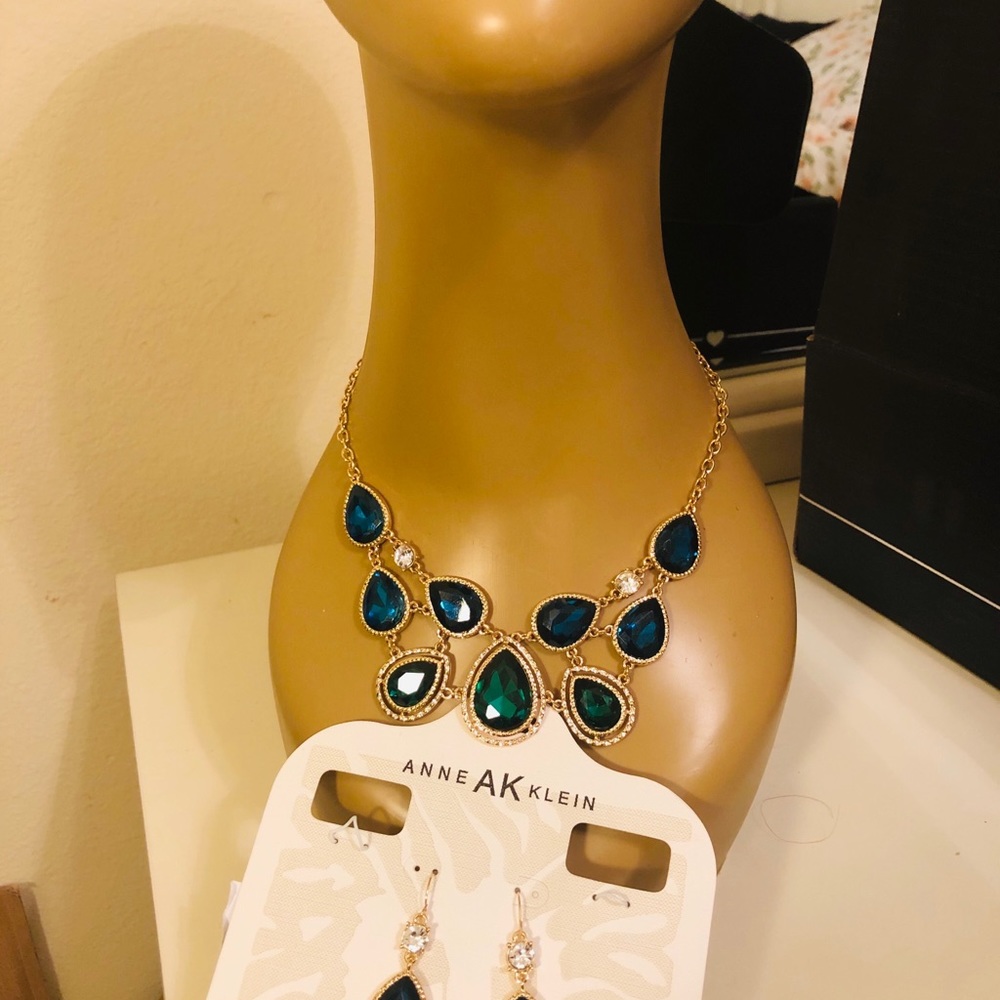 NWT Anne Klein jewelry set - Picture 7 of 8